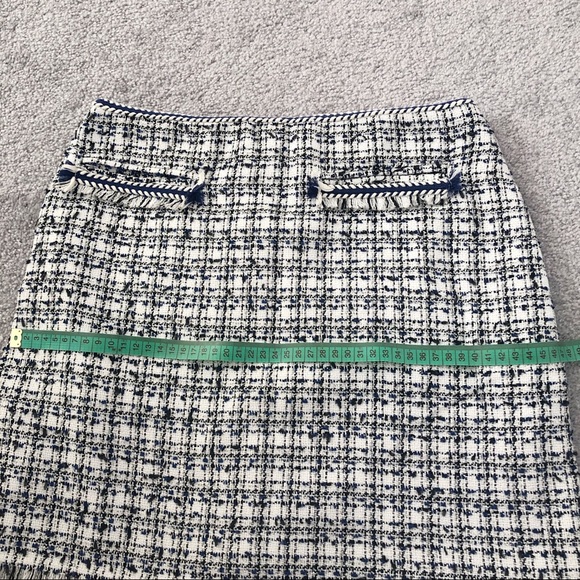 H&M Designer-look Raw Trim Tweed Plaid Skirt - Picture 7 of 8